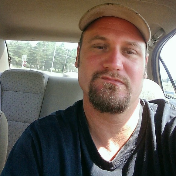 Meet your Posher, Brad - Picture 1 of 1